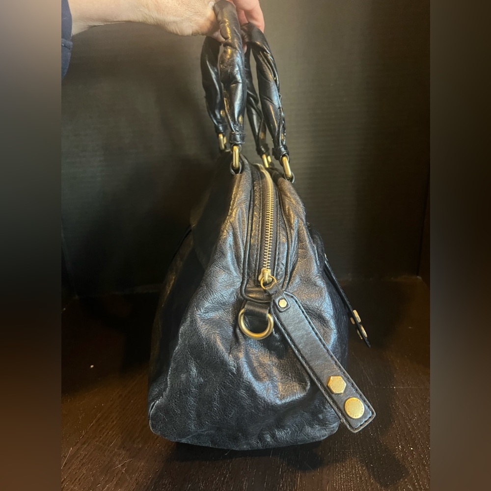 Marc By Marc Jacob’s leather purse. Like new - Picture 6 of 11